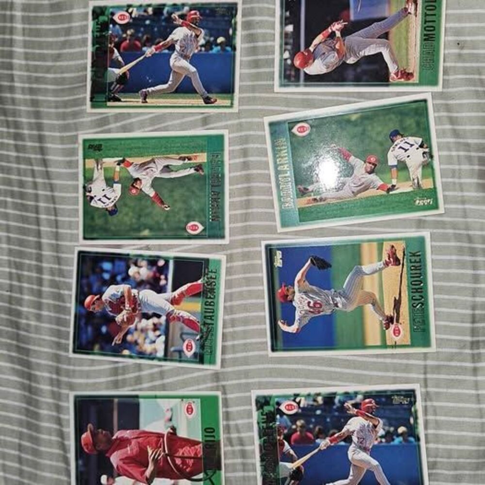 1995 Topps Cincinnati Reds Baseball Card Lot - Barry Larkin, Jose Rijo, Eddie Ta
